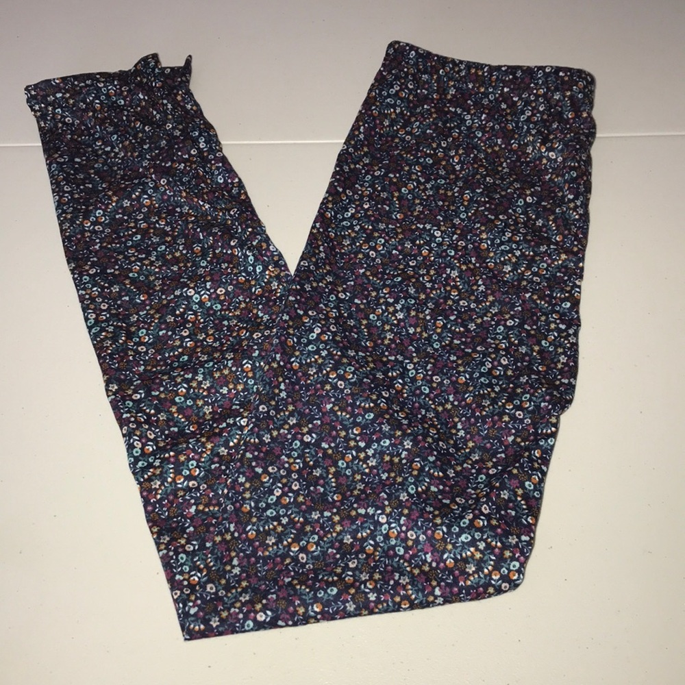 4/$10 FLORAL DESIGN KIDS LEGGINGS
